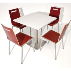 Vierkante kantinetafel
